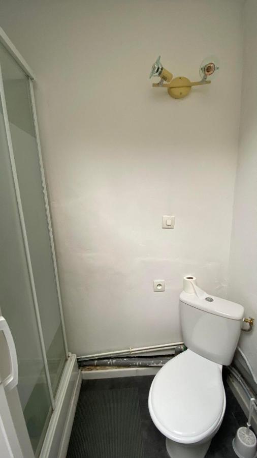 Appartement Dans Une Impasse Calme Proche De La Gare Amiens Bagian luar foto