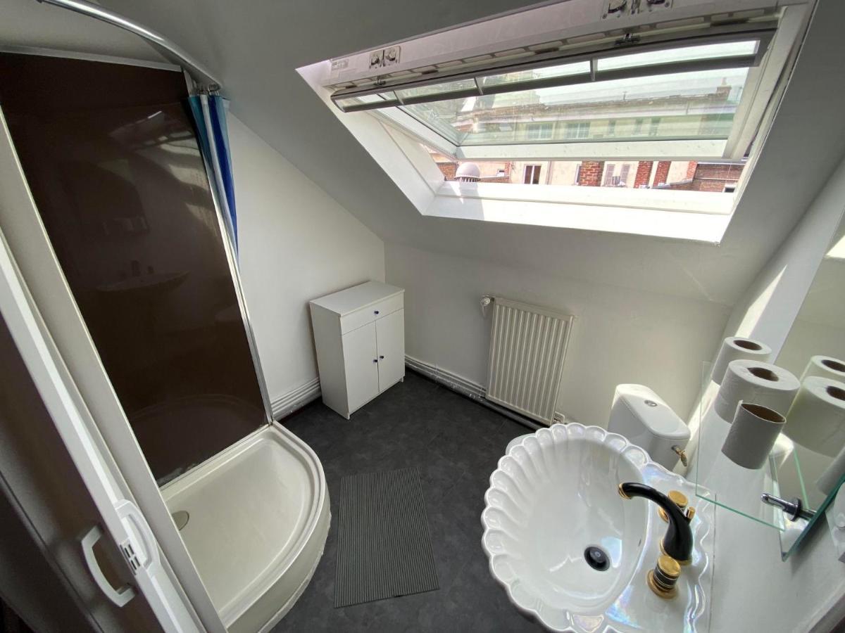 Appartement Dans Une Impasse Calme Proche De La Gare Amiens Bagian luar foto