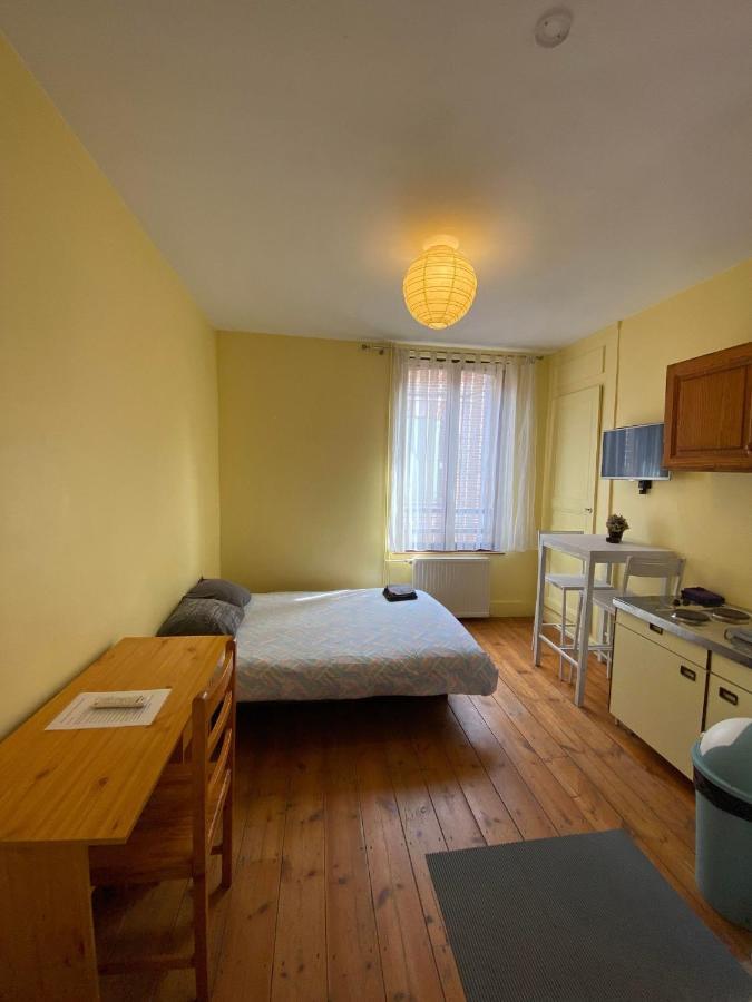 Appartement Dans Une Impasse Calme Proche De La Gare Amiens Bagian luar foto